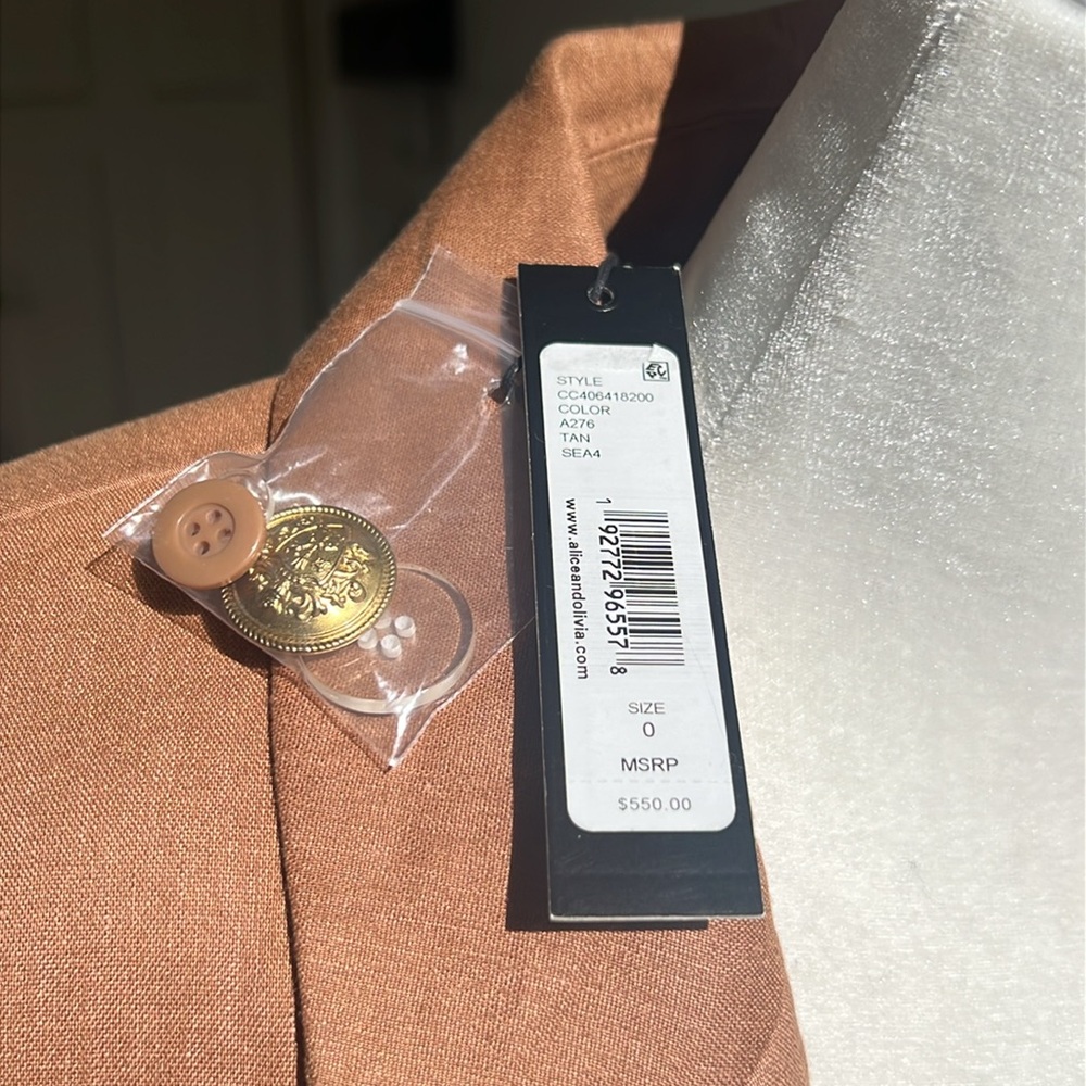 Alice and Olivia Anthony Double Breasted Blazer - Picture 14 of 16